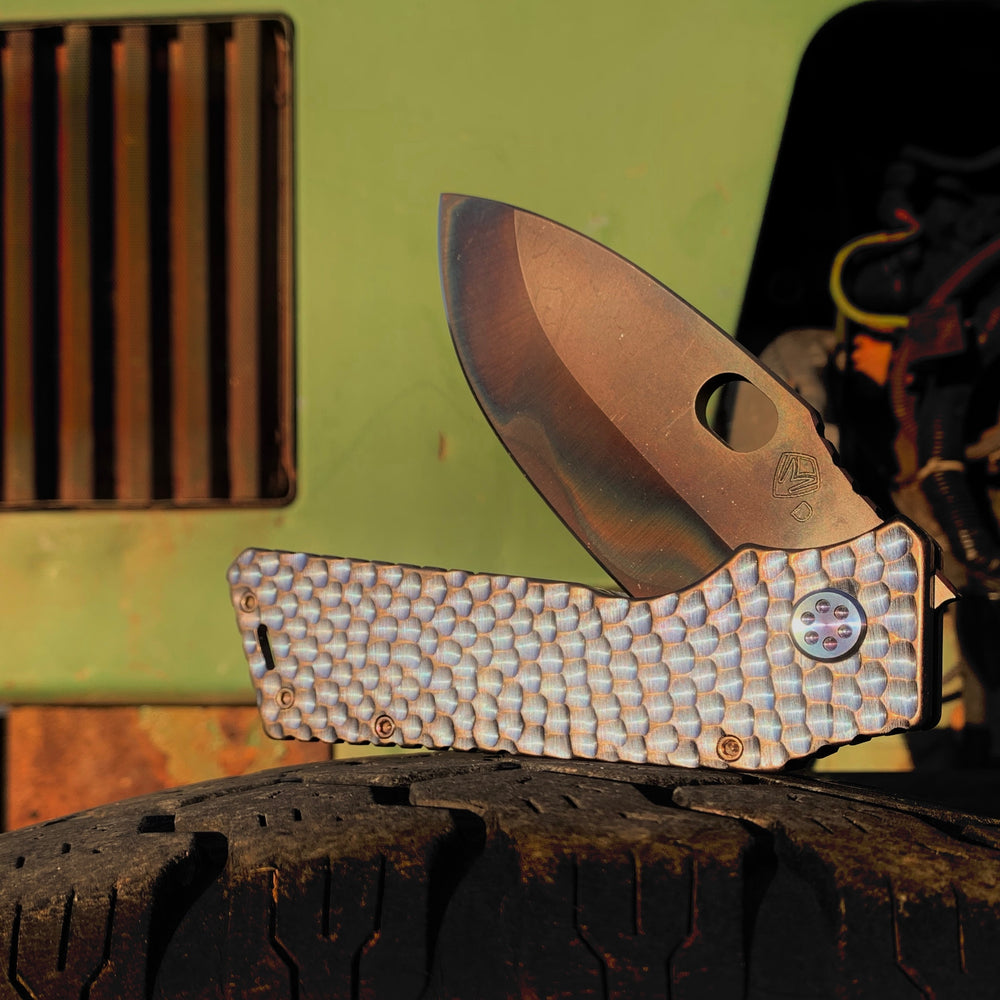 TFF-1 FD - D2 Vulcan Blade Dark Blue Sculpted Handles Dark Flamed Hardware Brushed/Flamed Dark Blues Clip