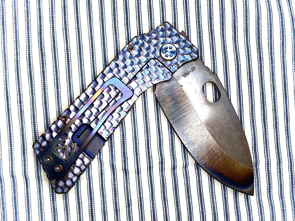 TFF-1 FD - D2 Vulcan Blade Dark Blue Sculpted Handles Dark Flamed Hardware Brushed/Flamed Dark Blues Clip