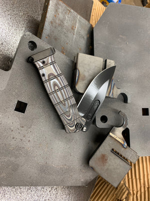 Medford USMC Fighter Flipper - S35VN Blade Steel PVD Blade Finish Standard Grind Multi G-10 Laser Engraved Handle Multi G-10 Laser Engraved Lock Side PVD Titanium Hardware Clip Pommel